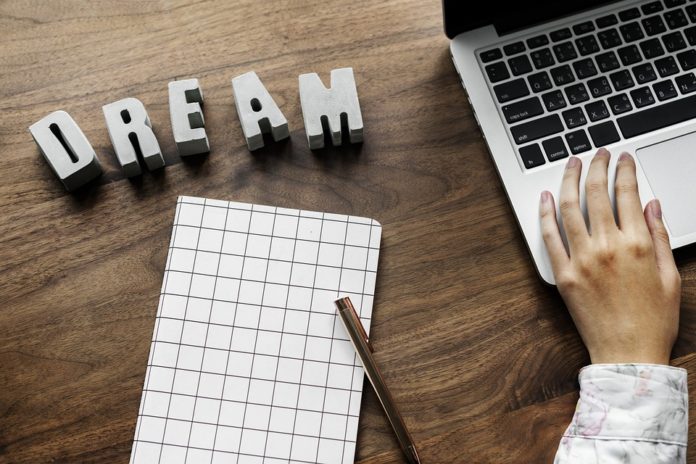 How To Make Money Blogging A Beginner S Guide To Work!   ing At - 